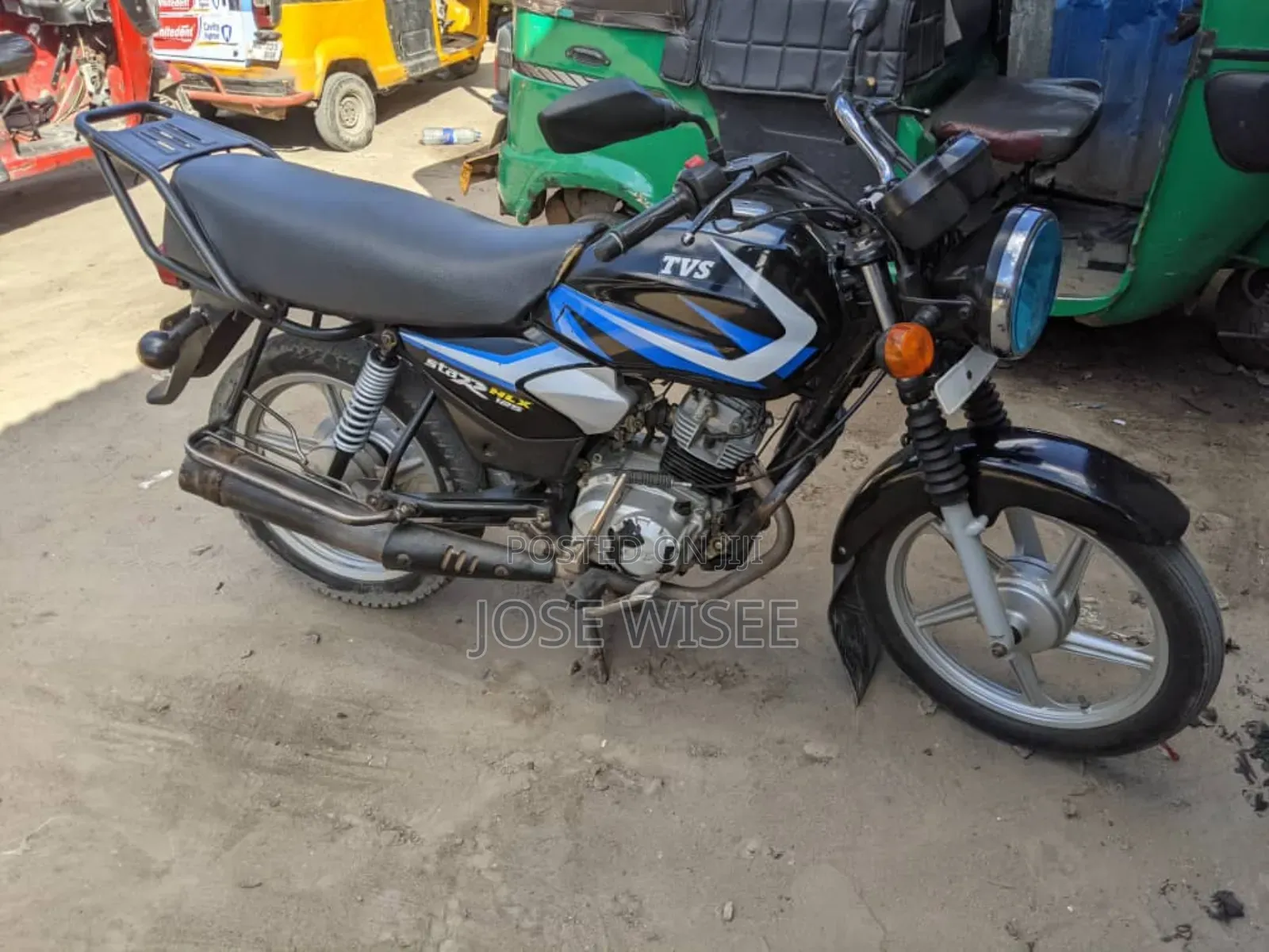 TVS HLX 125 2024 Black