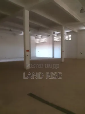 800 SQM Warehouse in Chang'ombe