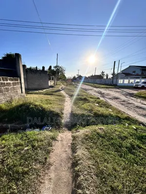 Eneo Lenye Ukubwa Wa SQMT 7325 Linauzwa Lipo Bahari Beach