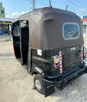 TVS King Cargo 2023 Black