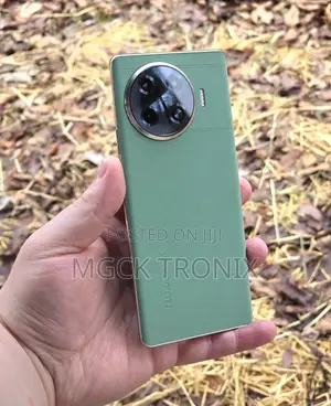 New Tecno Spark 20 Pro Plus 256 GB Green