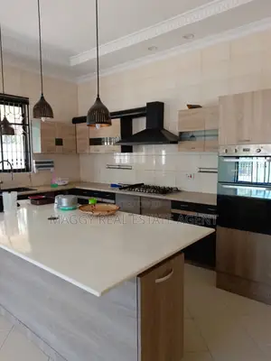 4bdrm House in Bunju Beach for rent