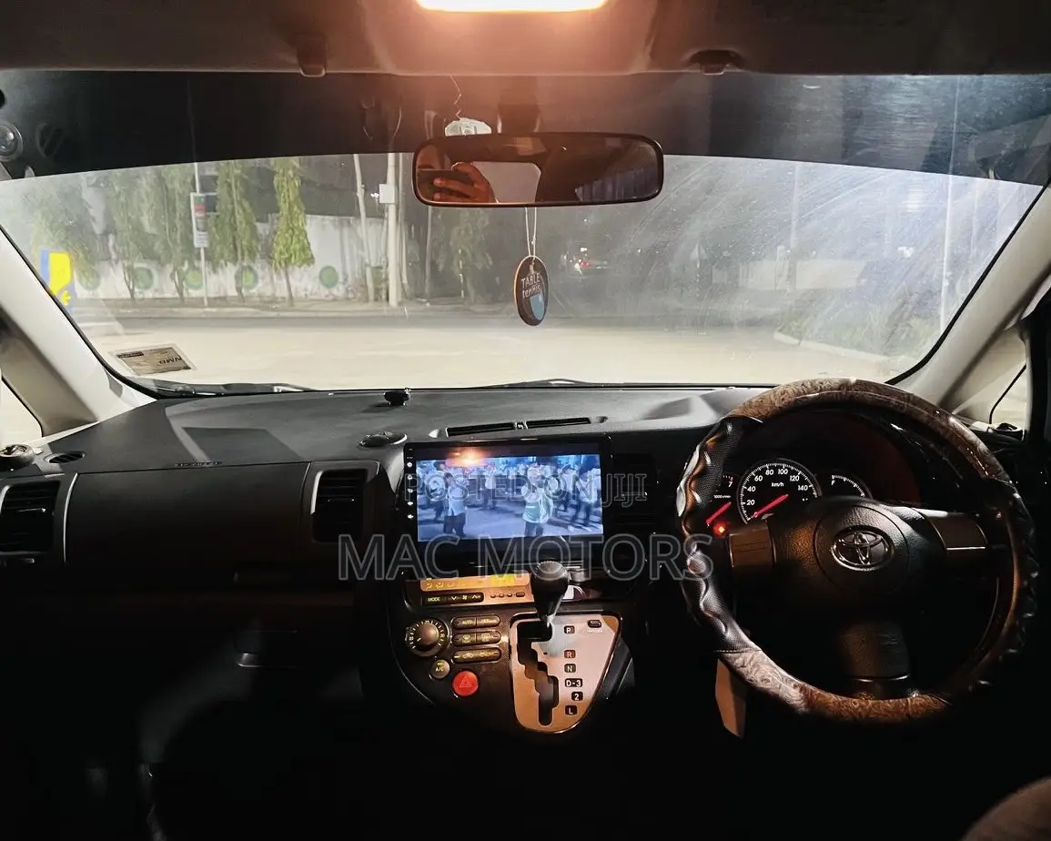 Toyota Wish 2003 Gray