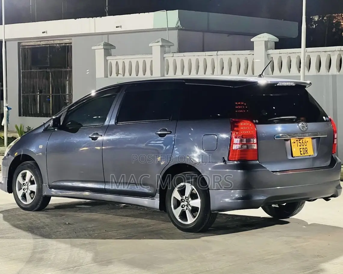 Toyota Wish 2003 Gray