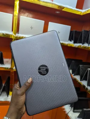 Laptop Advent 4GB Intel Core I7 HDD 128GB