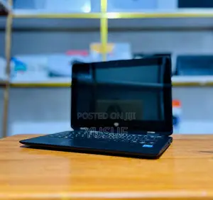 Laptop HP Probook 11 EE G1 4GB Intel SSD 128GB