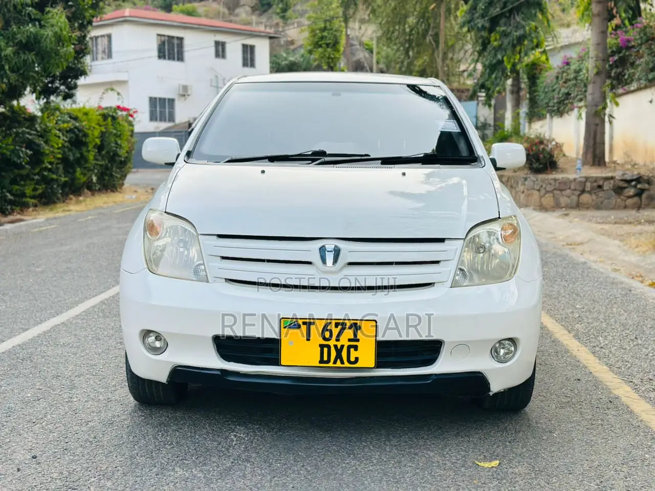 Toyota IST 2005 White