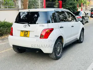 Toyota IST 2005 White