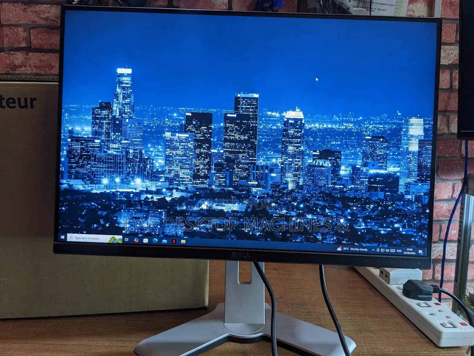 DELL U2415b Frameless Monitor