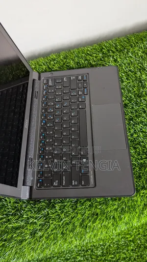 Laptop Dell Latitude 11 3160 4GB Intel HDD 500GB