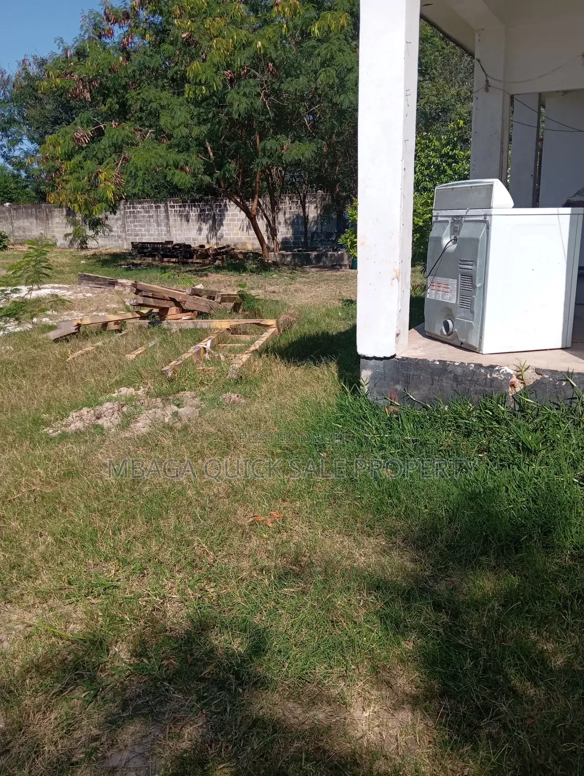 2bdrm House in Mikocheni With Big for rent