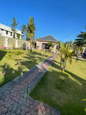 3bdrm House in Mikocheni for rent
