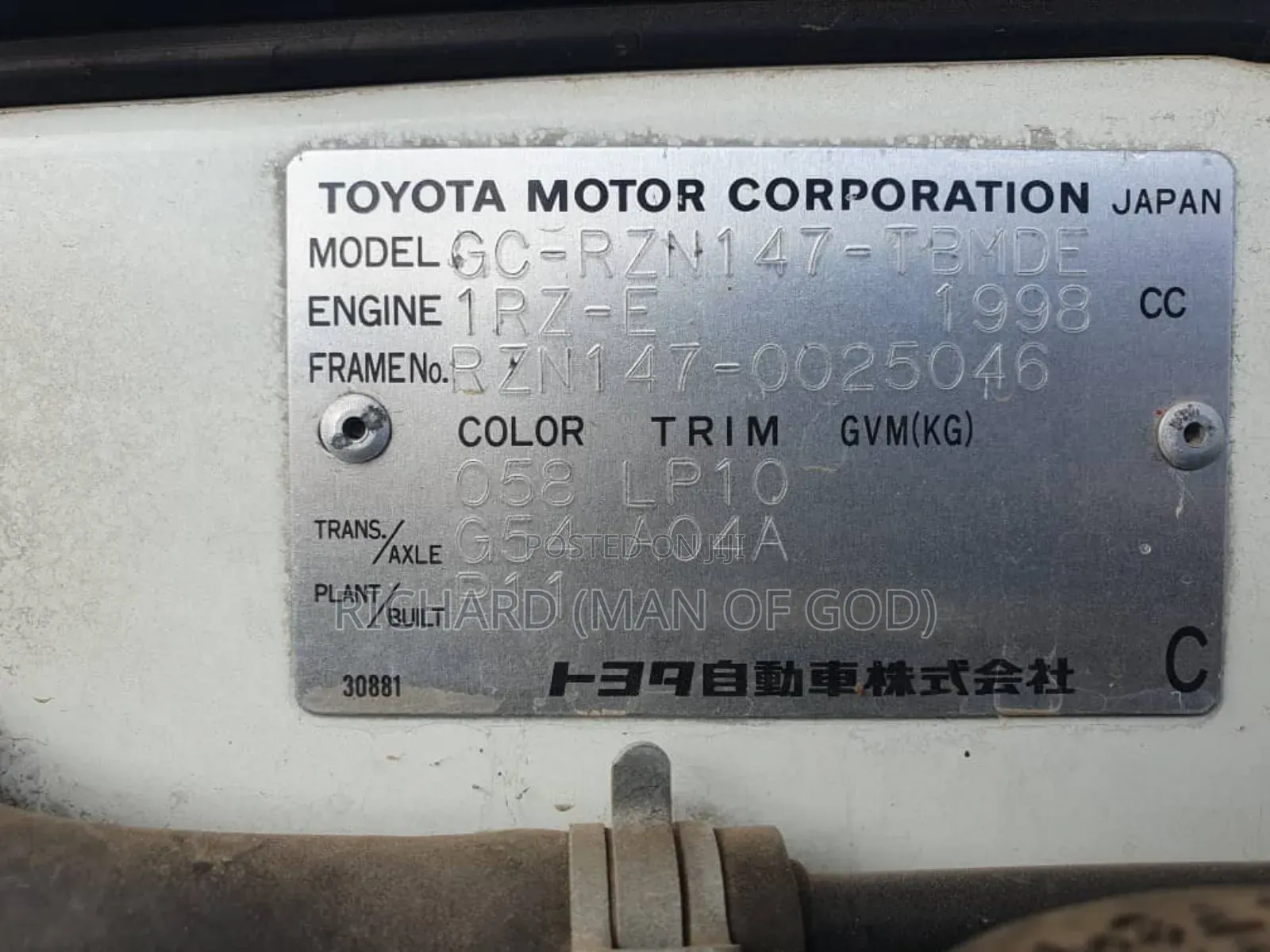 Toyota Hilux 2001 White