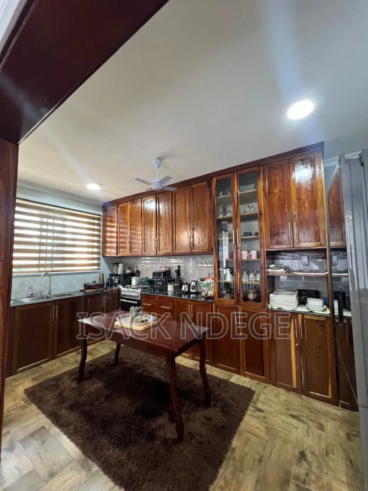 Furnished 8bdrm House in Bahari Beach, Kinondoni for rent