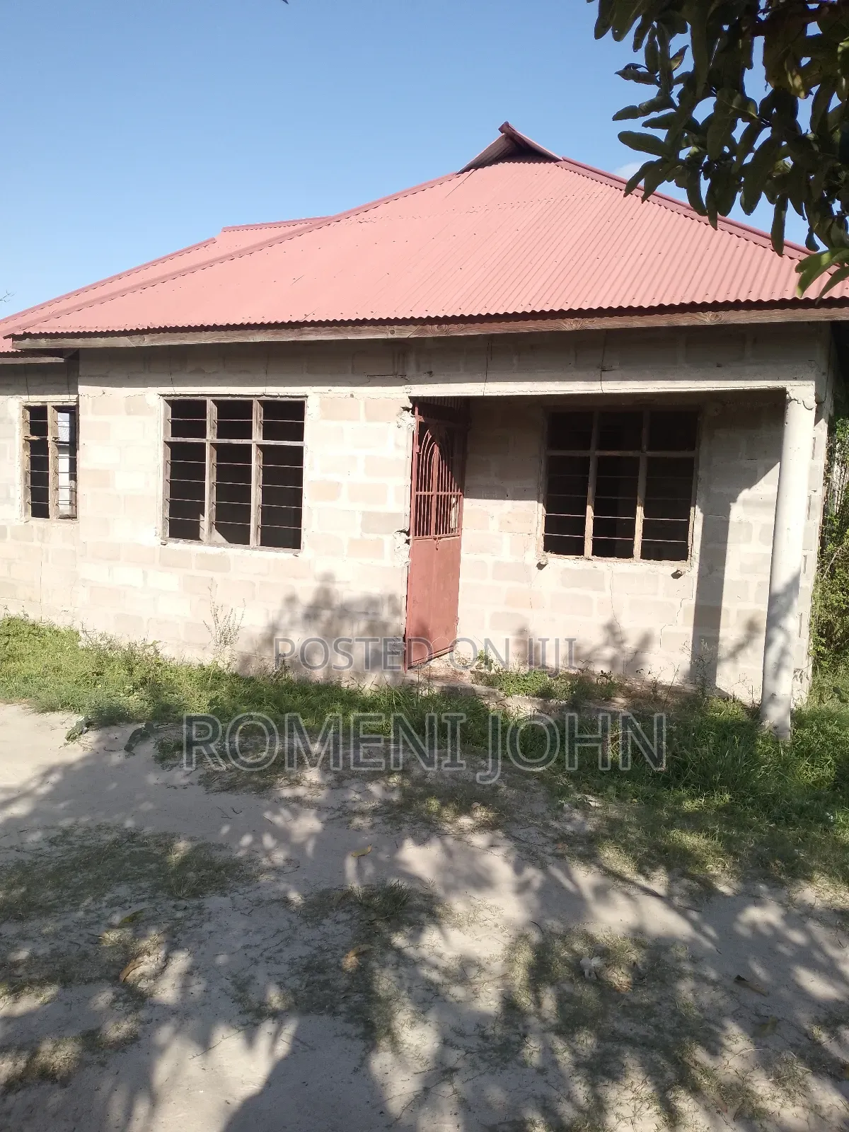 3bdrm House in Tanzania Daresalaam, Ilala for sale