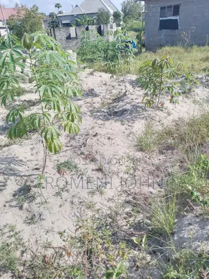 Kiwanja Mita 15/13 Kinauzwa Milioni 3 Ukonga Bombambili.