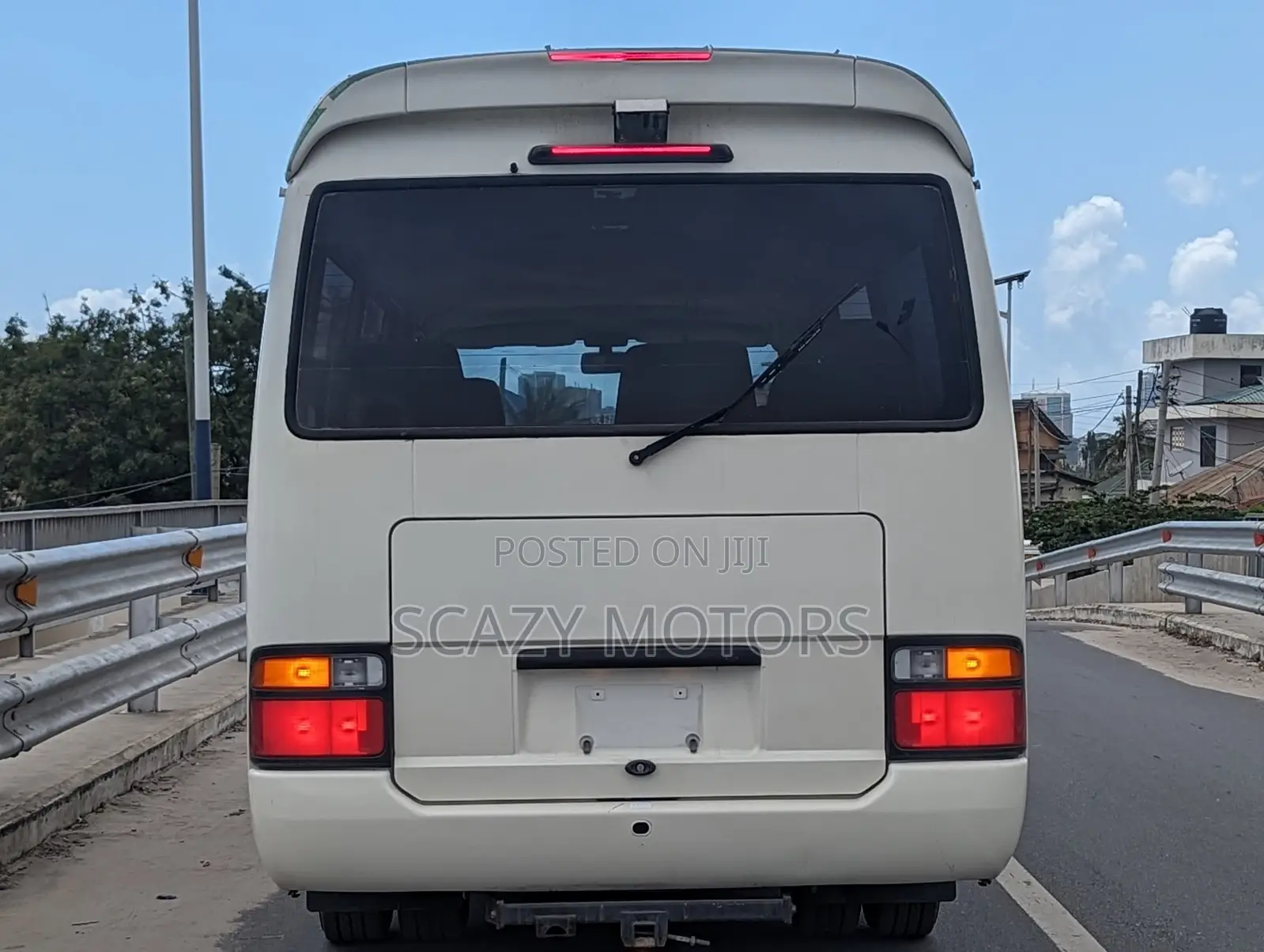 Toyota Coaster 1998