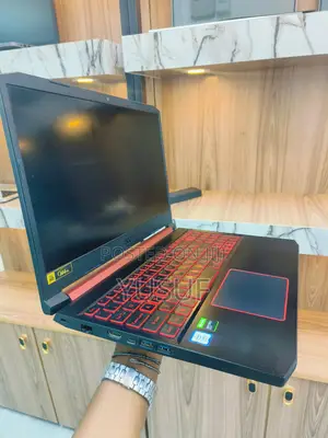 Laptop Acer Nitro 17 16GB Intel Core I7 HDD+SSD 750GB