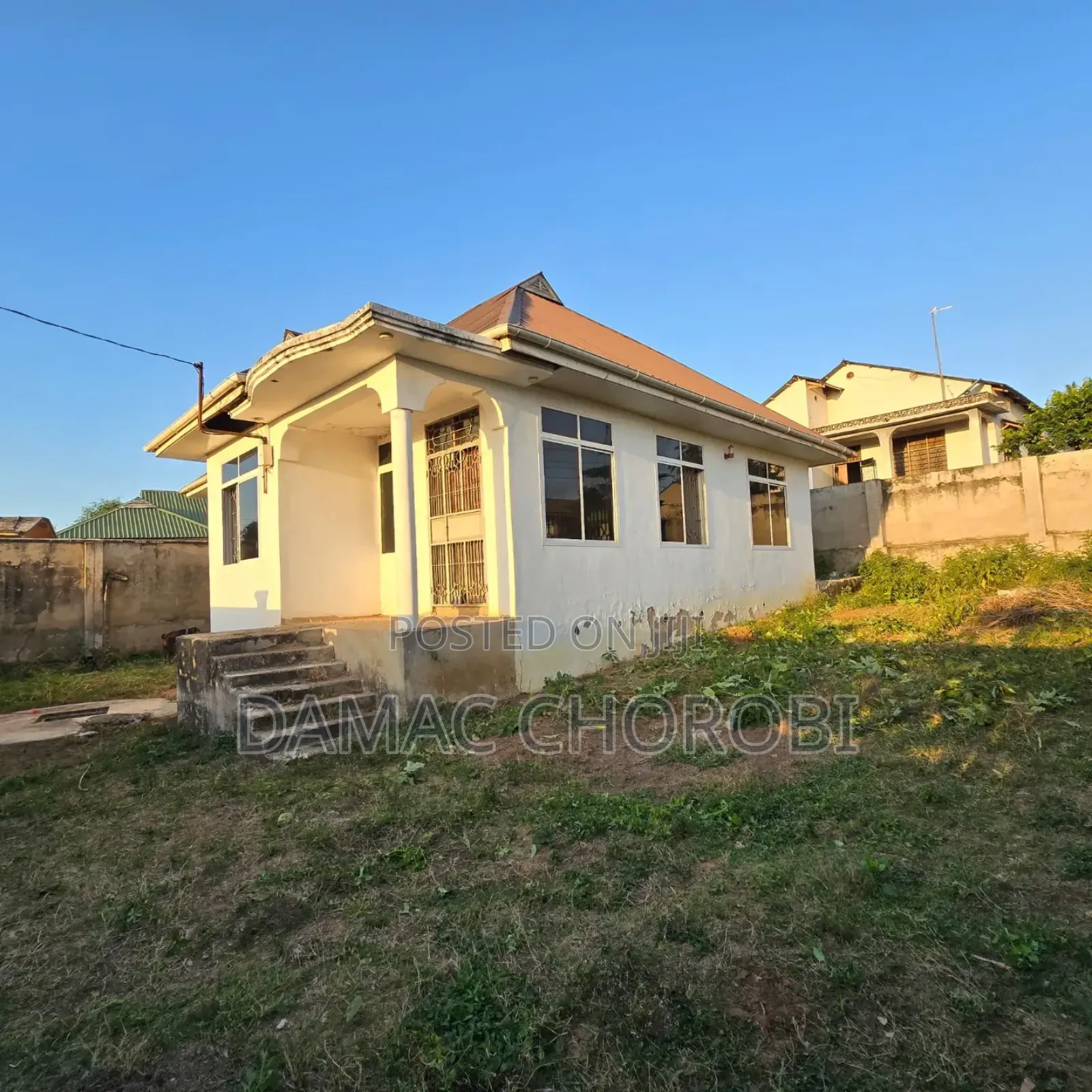 Furnished 3bdrm Bungalow in Makabe Mwisho, Kinondoni for sale