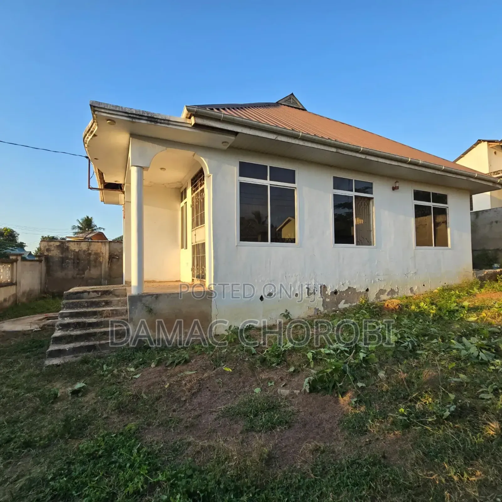 Furnished 3bdrm Bungalow in Makabe Mwisho, Kinondoni for sale
