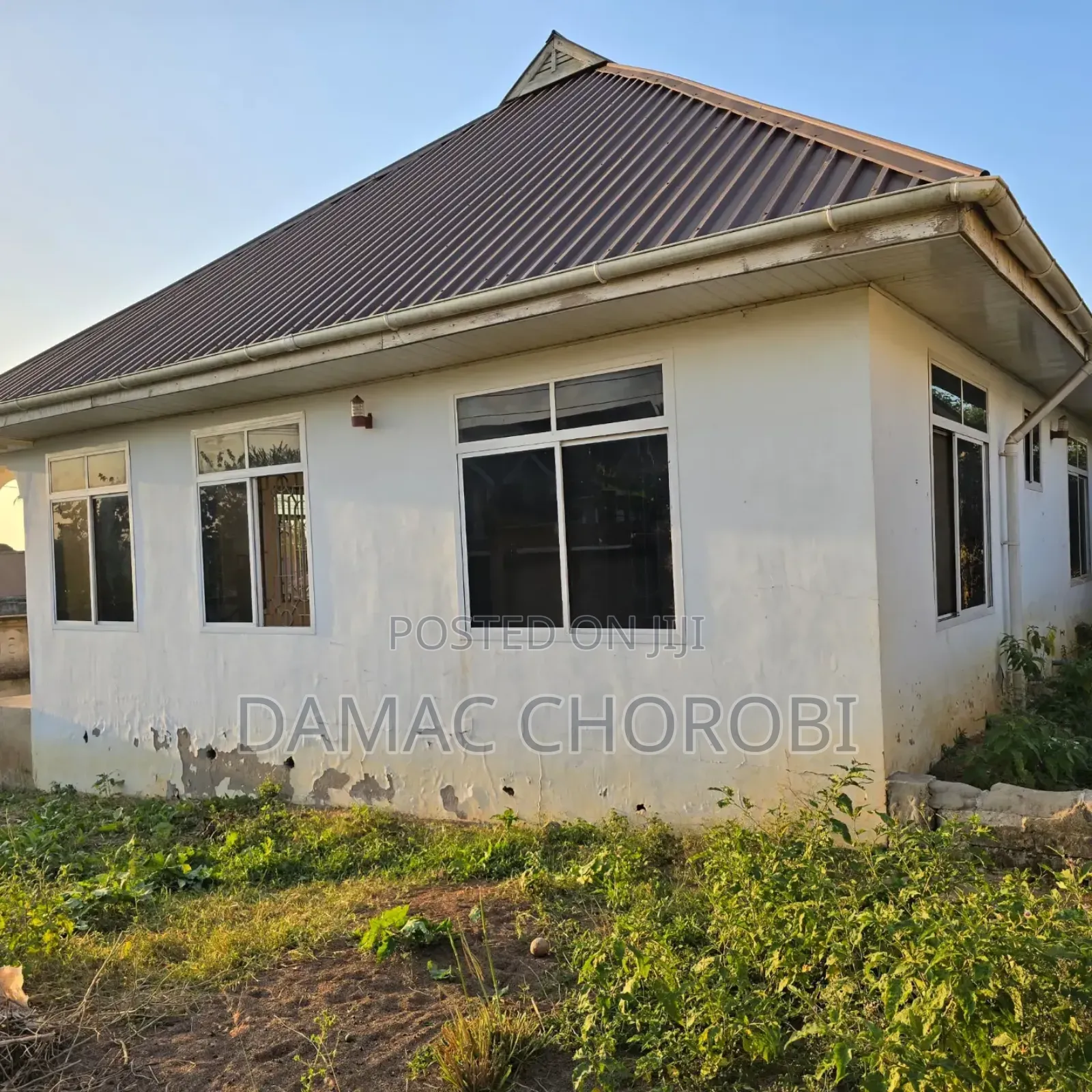 Furnished 3bdrm Bungalow in Makabe Mwisho, Kinondoni for sale