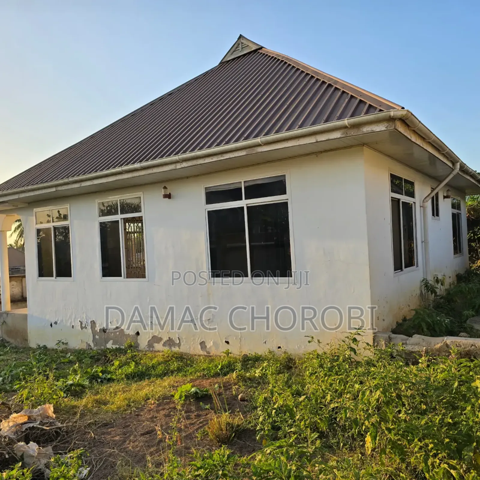 Furnished 3bdrm Bungalow in Makabe Mwisho, Kinondoni for sale