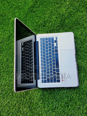 Laptop Apple MacBook Pro 2012 8GB Intel Core I7 SSD 1T