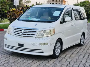 Photo - Toyota Alphard 2005 White