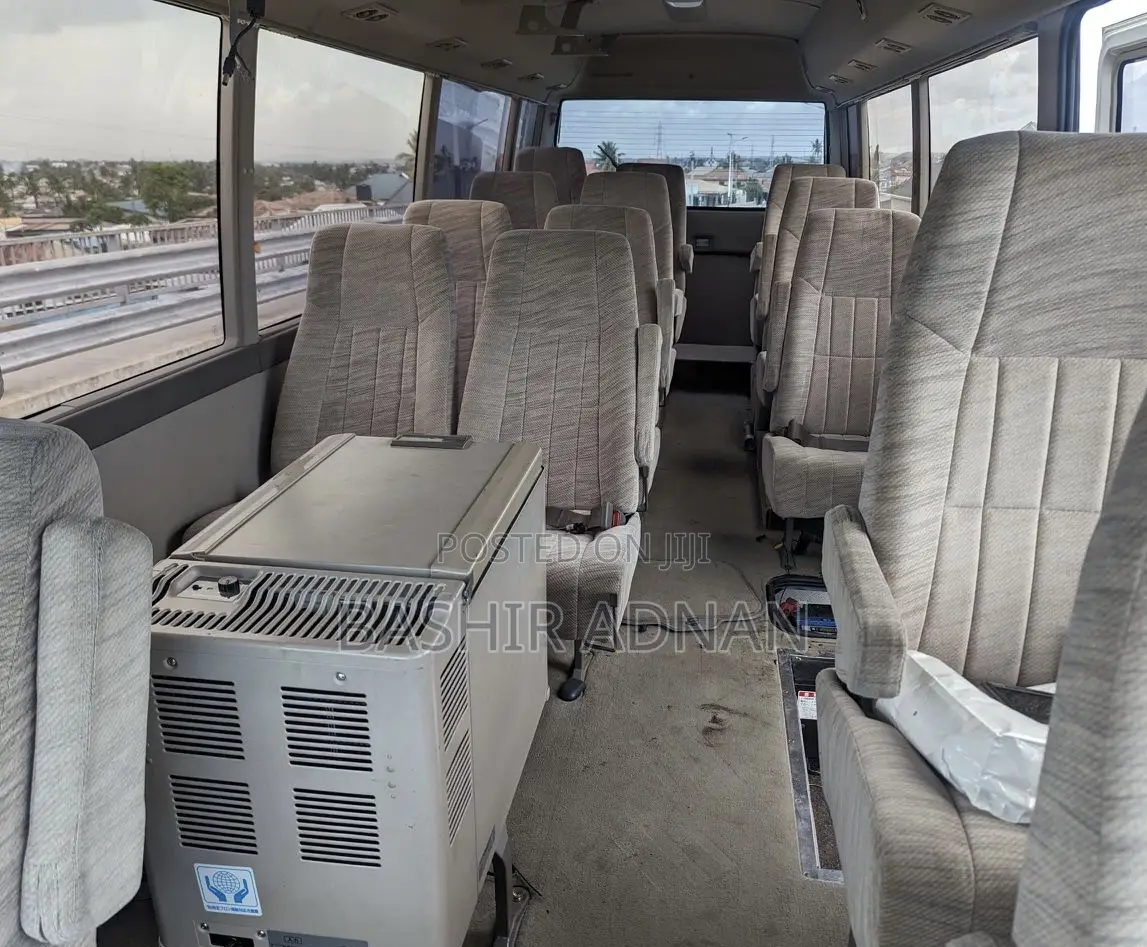 Toyota Coaster 2004 White