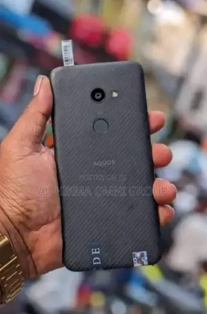 Sharp Aquos Zero 128 GB Black