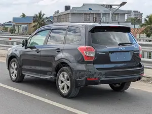 Subaru Forester 2014 Black