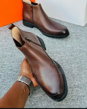 Travota Shoes