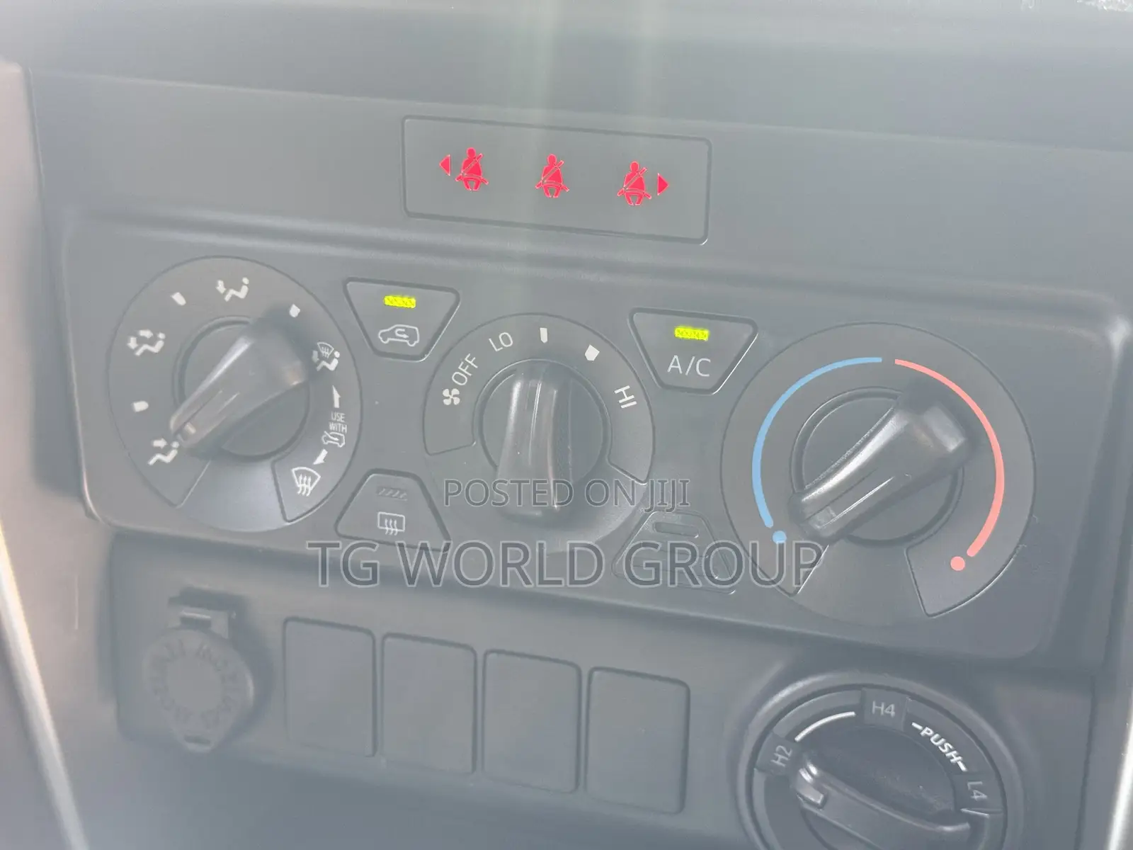 Toyota Fortuner 2.4 D AWD 2023 White
