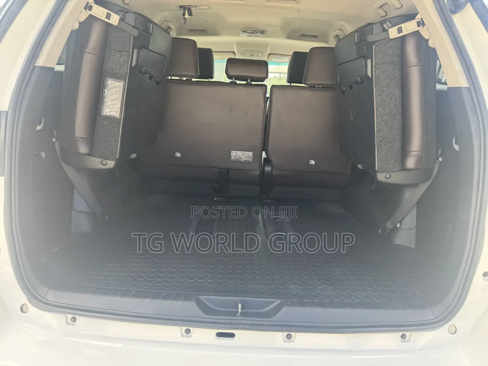 Toyota Fortuner 2.4 D AWD 2023 White