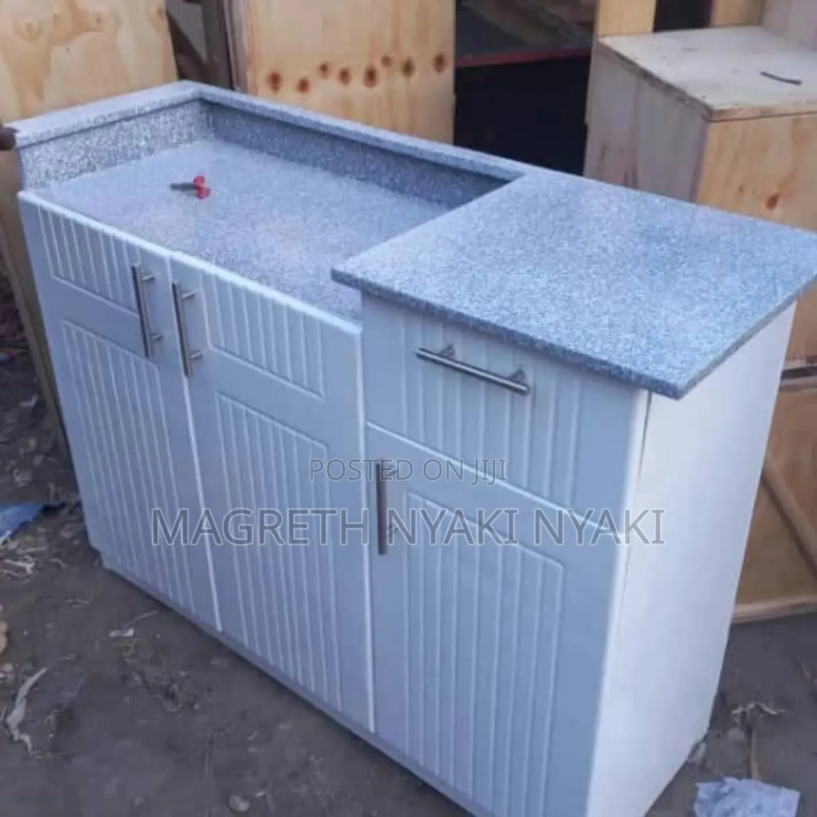 Nauza Kitchen Cabin