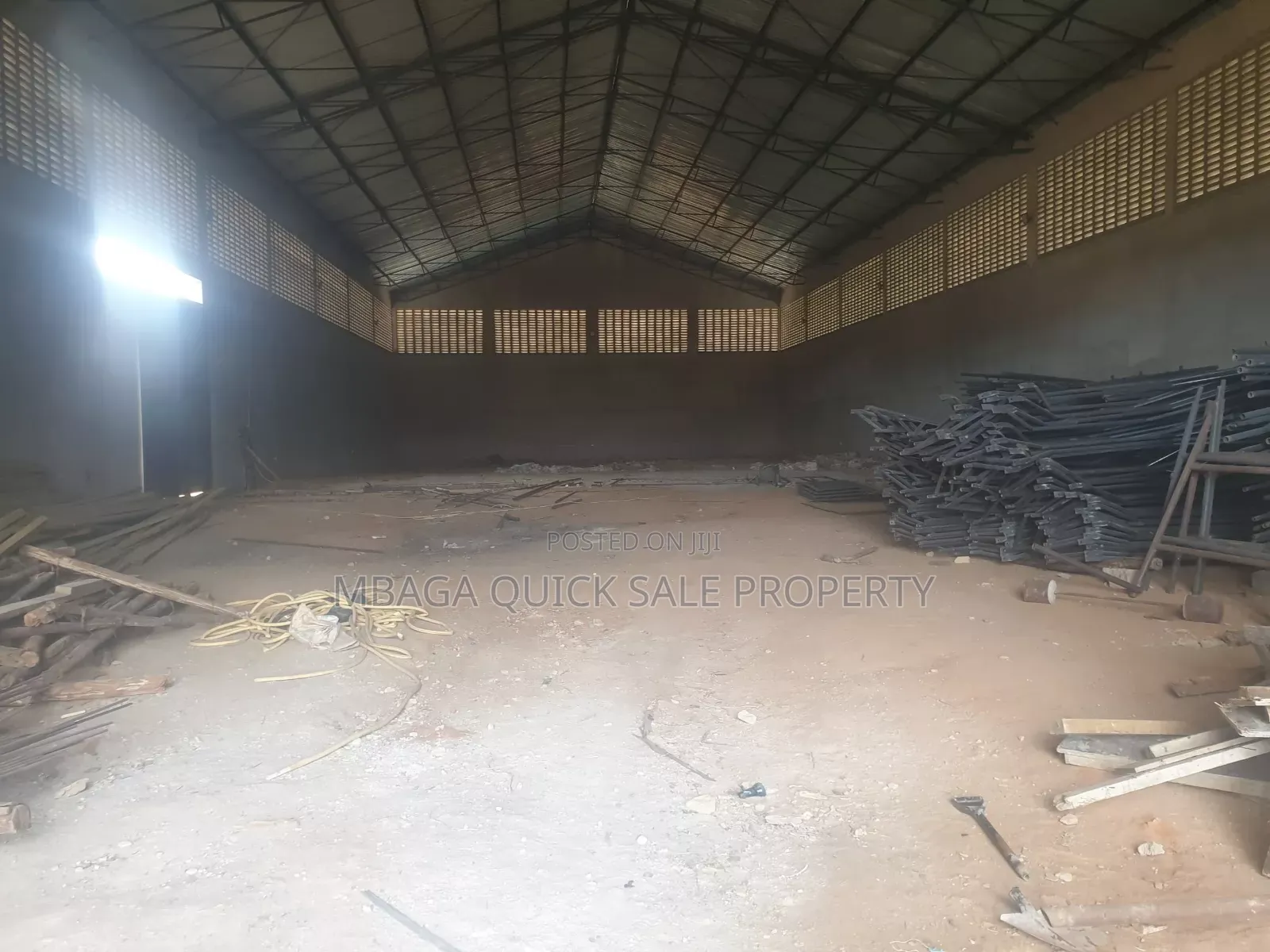 Godown for Rent at Bagamoyo Kerege