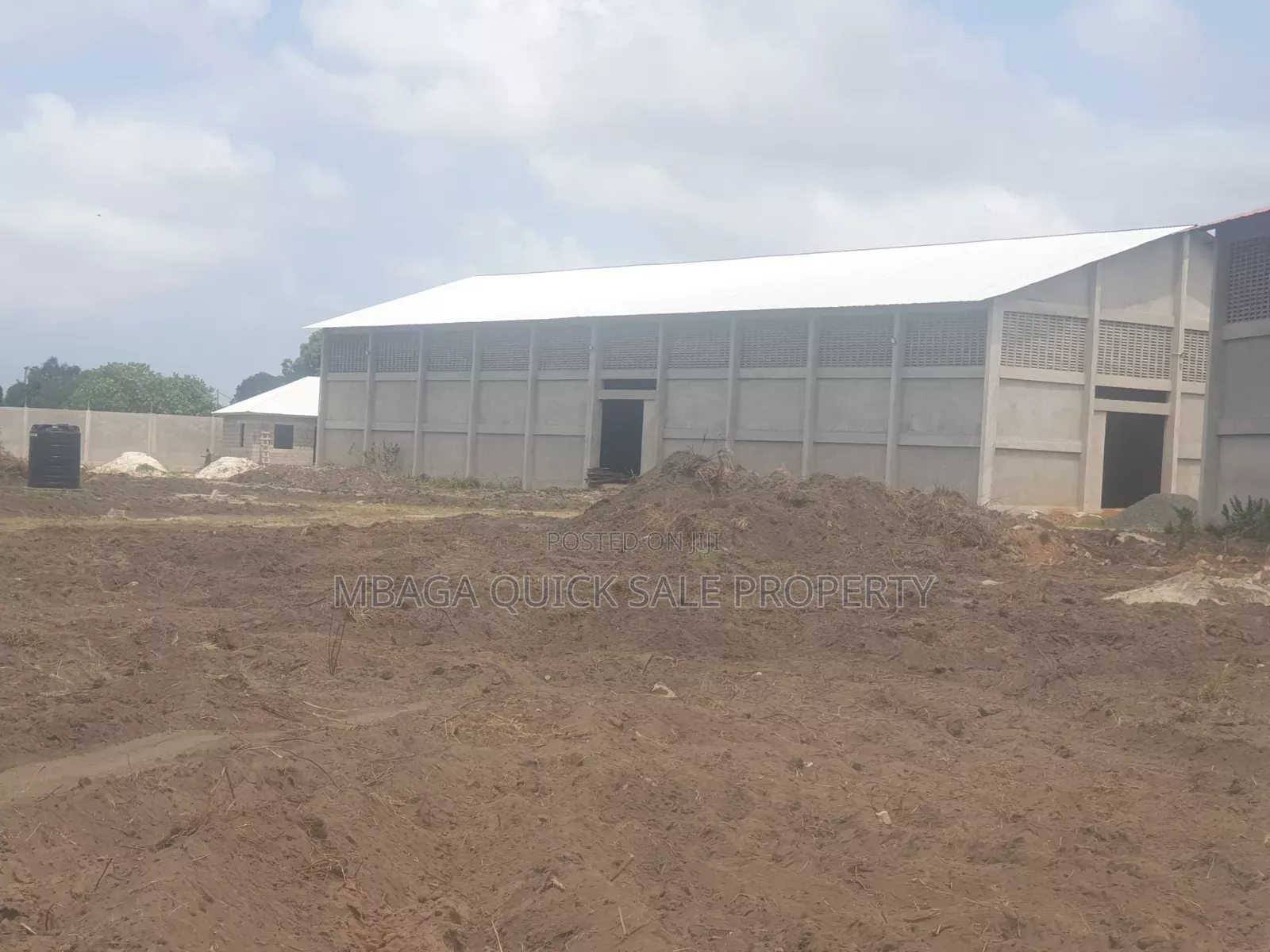 Godown for Rent at Bagamoyo Kerege