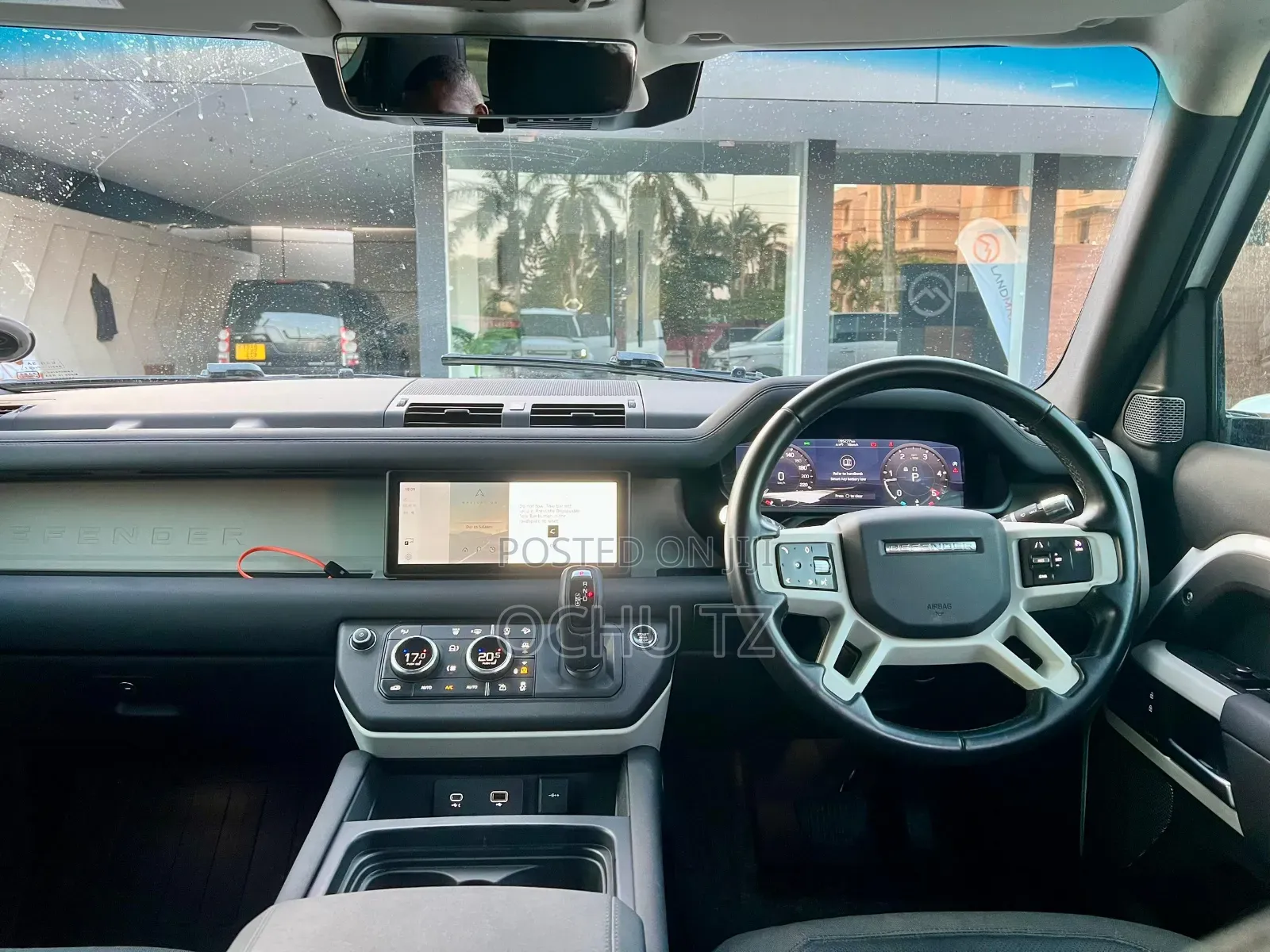 Land Rover Defender 2021 White