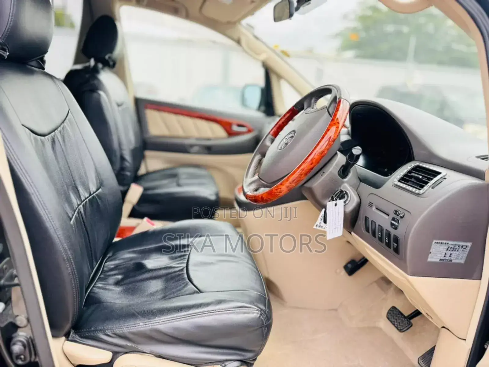 Toyota Alphard 2005 Black