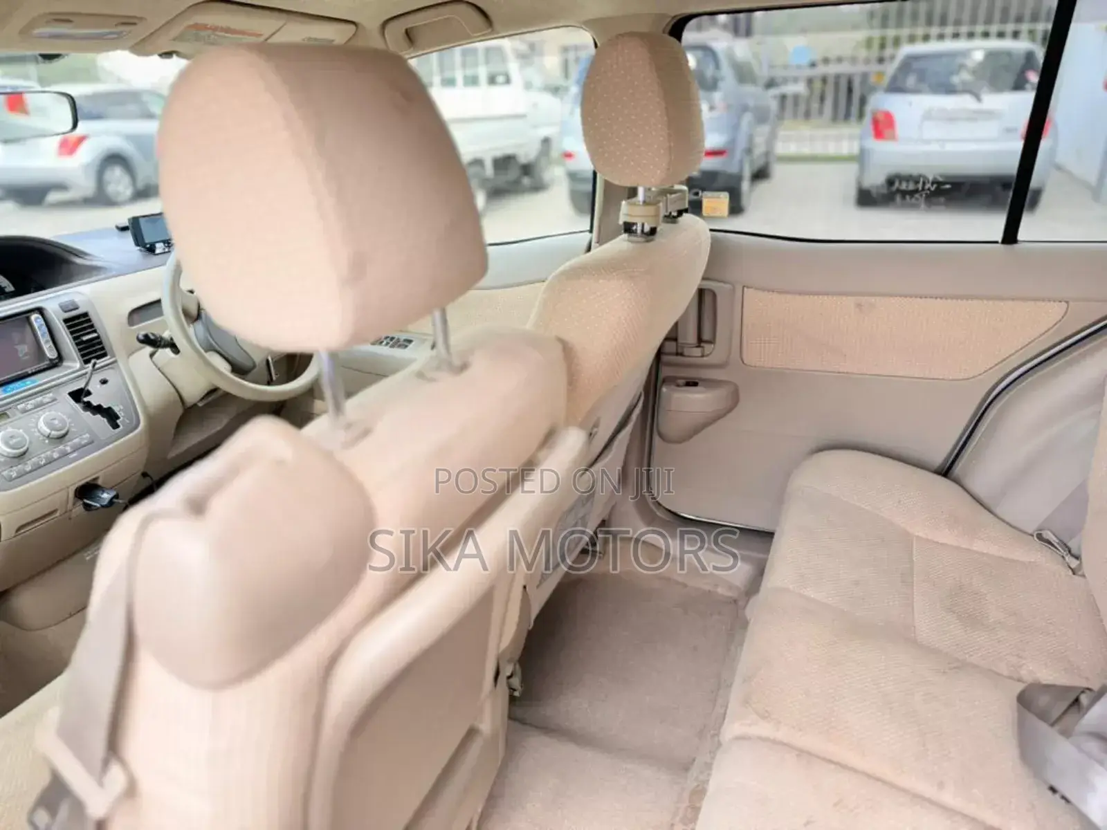 Toyota Raum 2007 Silver