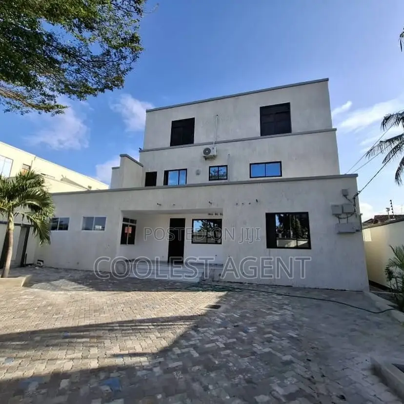 4bdrm Villa in Mikocheni, Kinondoni for rent
