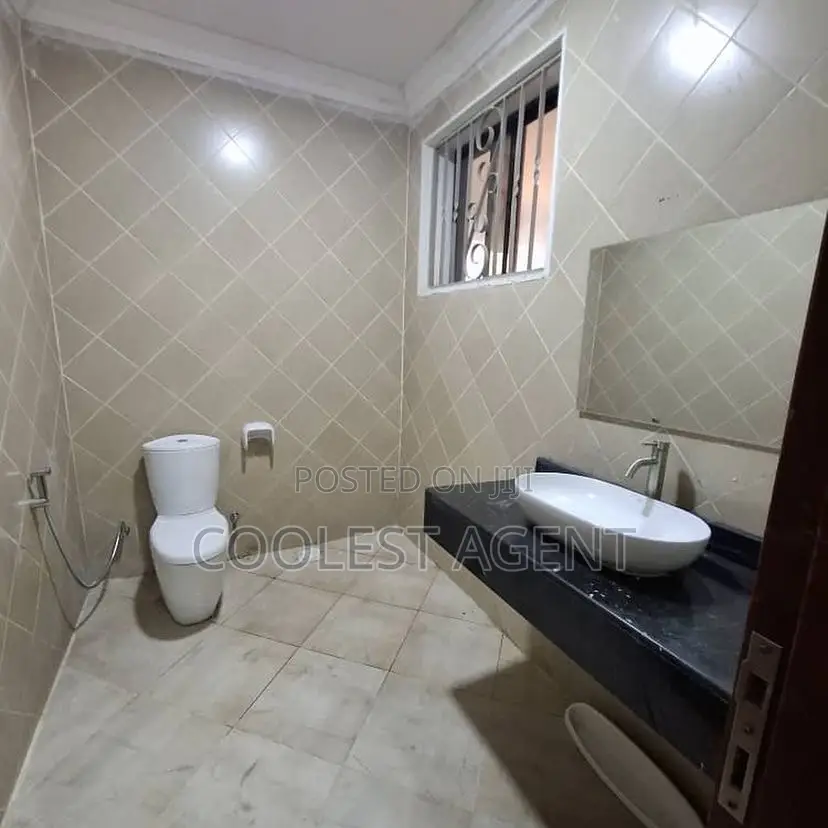 4bdrm Villa in Mikocheni, Kinondoni for rent