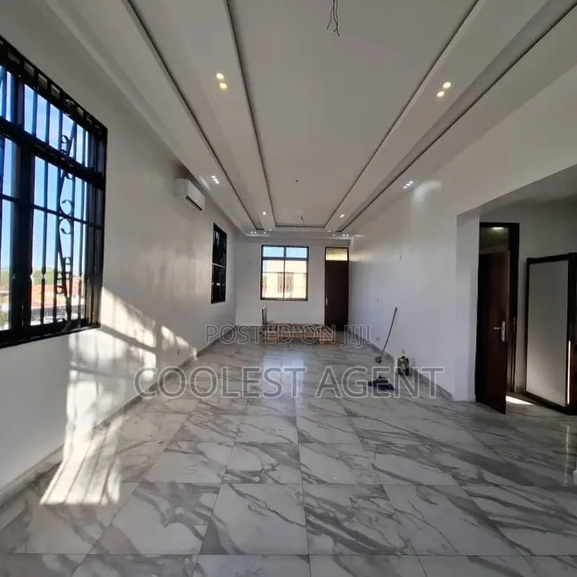 4bdrm Villa in Mikocheni, Kinondoni for rent