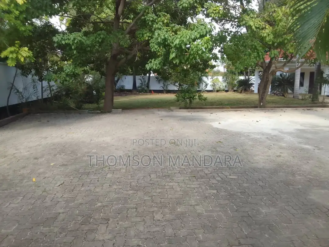 4bdrm House in Africana, Mbezi Beach for sale