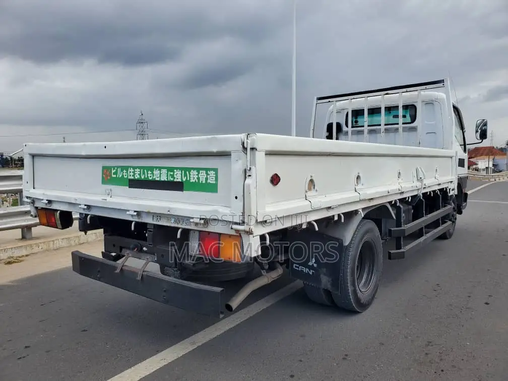 Mitsubishi Canter Longbase