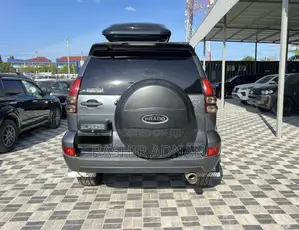 Toyota Land Cruiser Prado 2007 Gray