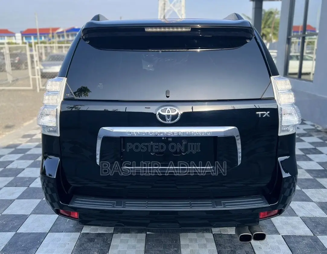 Toyota Land Cruiser Prado 2.7 i 2012 Black