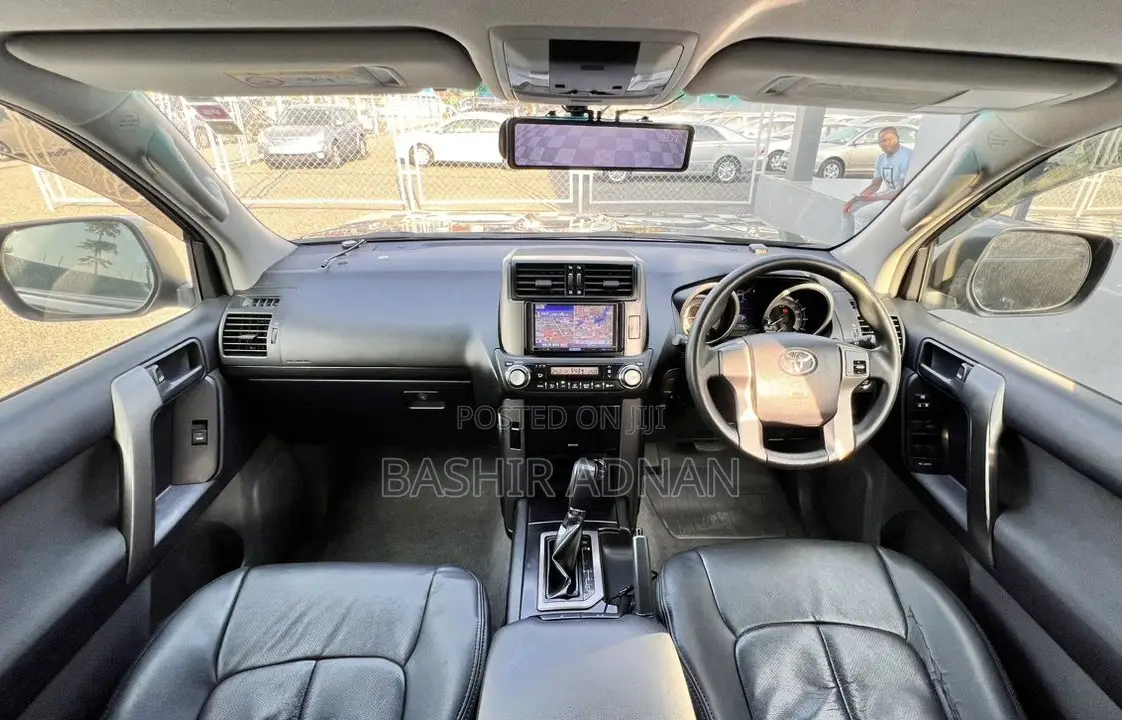 Toyota Land Cruiser Prado 2.7 i 2012 Black