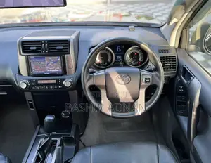 Toyota Land Cruiser Prado 2.7 i 2012 Black