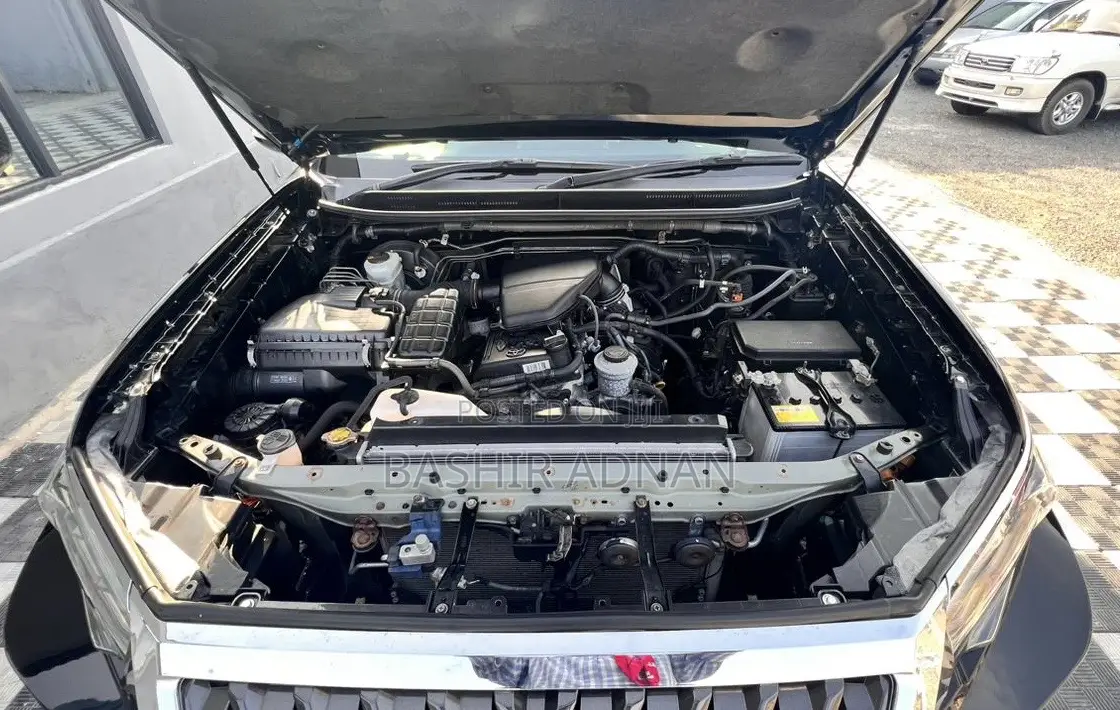 Toyota Land Cruiser Prado 2.7 i 2012 Black